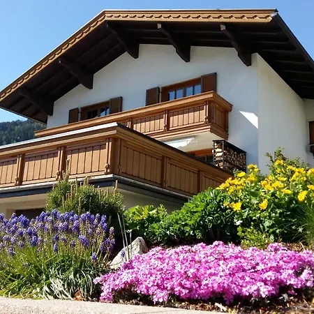 Haus Rosi Dom wakacyjny Uttendorf